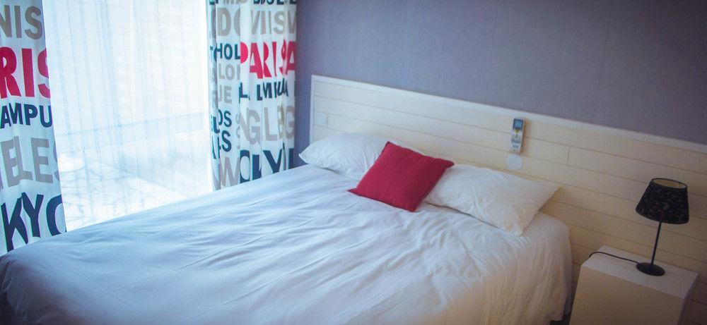 Hotel Lapeyronie Montpellier Bagian luar foto