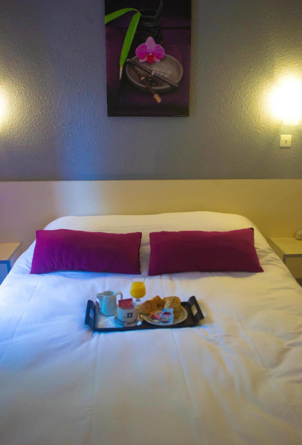 Hotel Lapeyronie Montpellier Bagian luar foto