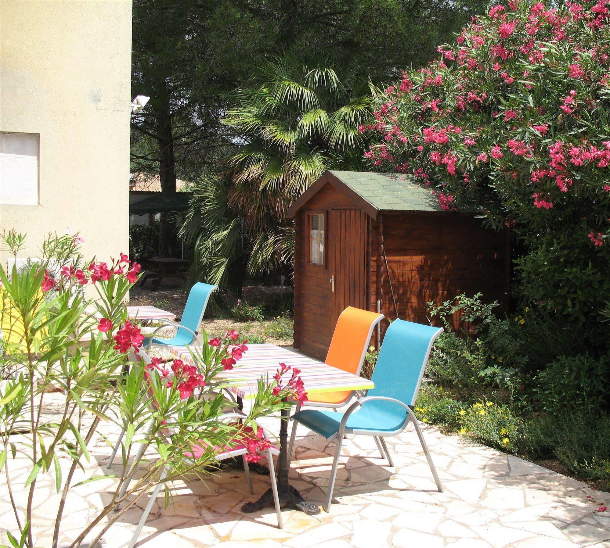 Hotel Lapeyronie Montpellier Bagian luar foto